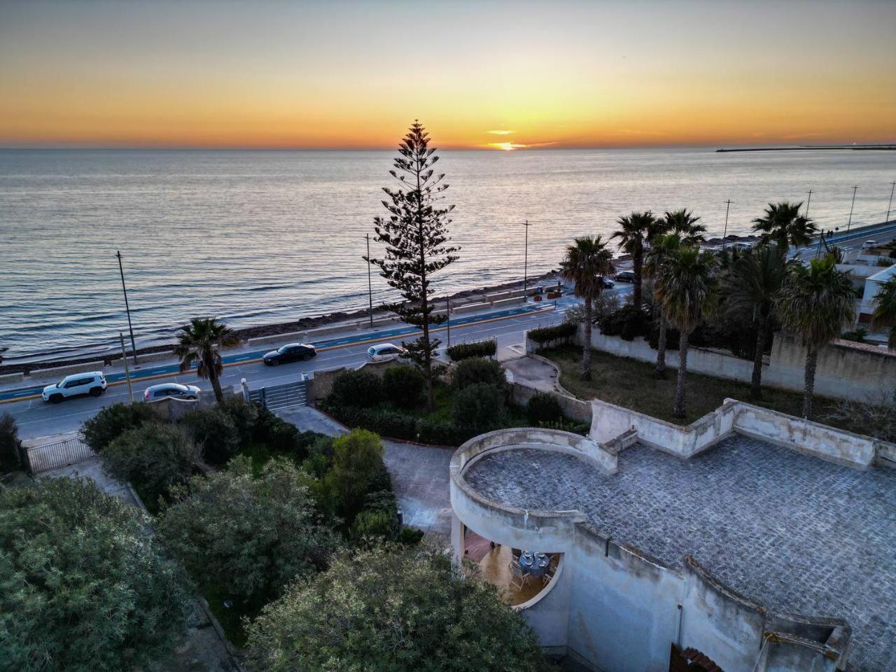 {Beach-House } Villa Mare Fuori 马扎拉德尔瓦洛 外观 照片