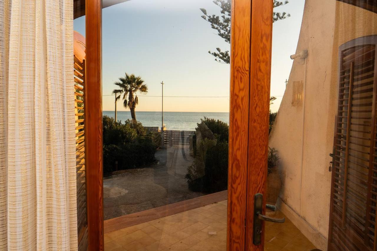 {Beach-House } Villa Mare Fuori 马扎拉德尔瓦洛 外观 照片