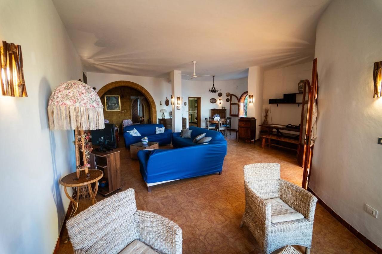 {Beach-House } Villa Mare Fuori 马扎拉德尔瓦洛 外观 照片